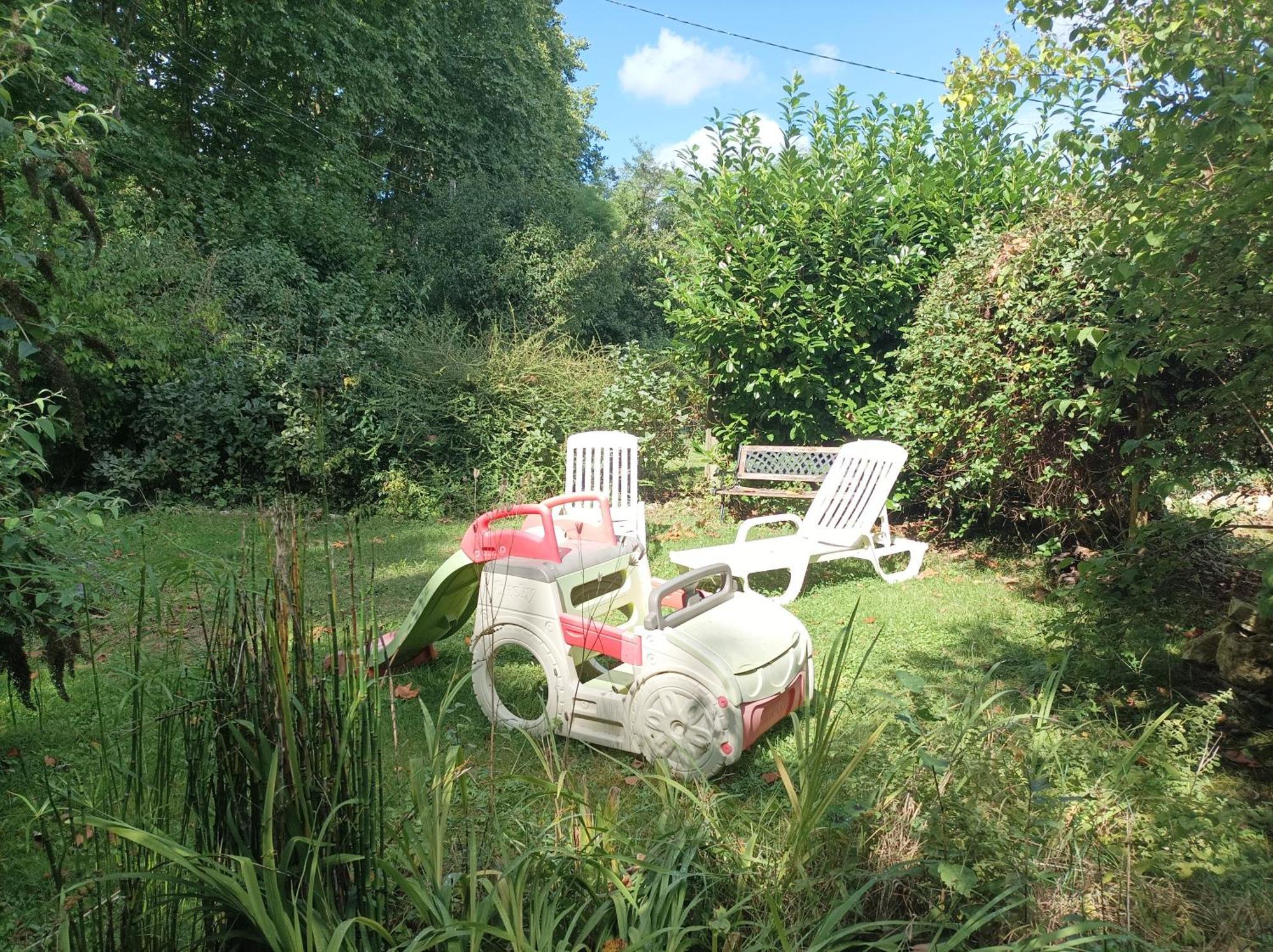 Gite Les Lilas La Genevraye Exterior foto